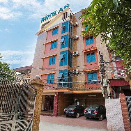 Binh An Hotel Noi Bai Eksteriør bilde